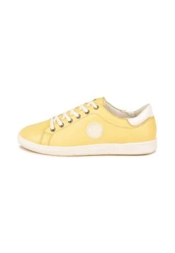 Pataugas Jayo/N F2I - Sneakers Laag - Yellow