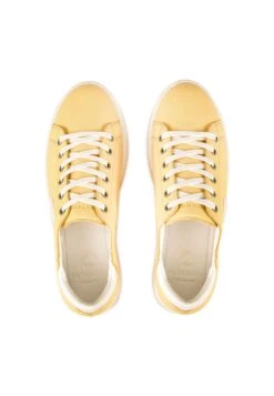 Pataugas Jayo/N F2I - Sneakers Laag - Yellow -Pataugas Verkoopwinkel 799a7734742f4235a52b2d81503a3497