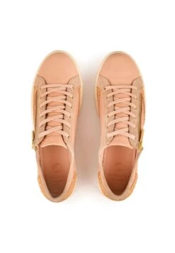 Pataugas Jester/Ss F2I - Sneakers Laag - Apricot 9 Pataugas Jester/Ss F2I - Sneakers Laag - Apricot -Pataugas Verkoopwinkel b0baa1e619b74eb6acc1042b7c0c6aa2